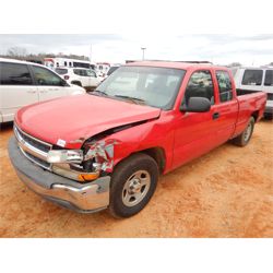 2001 CHEVROLET SILVERADO Pickup Truck