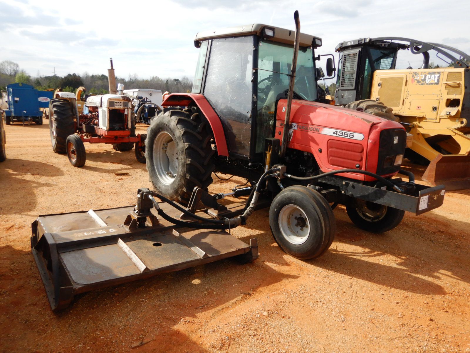 2003 MASSEY FERGUSON 4355 Farm Tractor - J.M. Wood Auction Company, Inc.