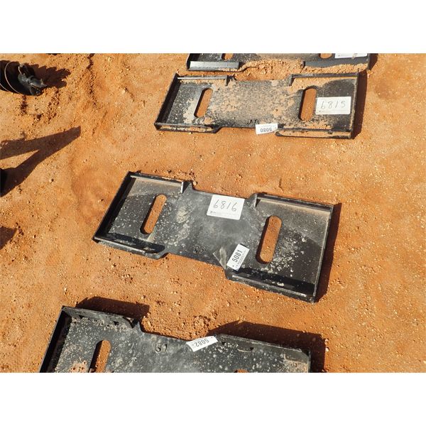 Weld on attach plate, fits skid steer loader