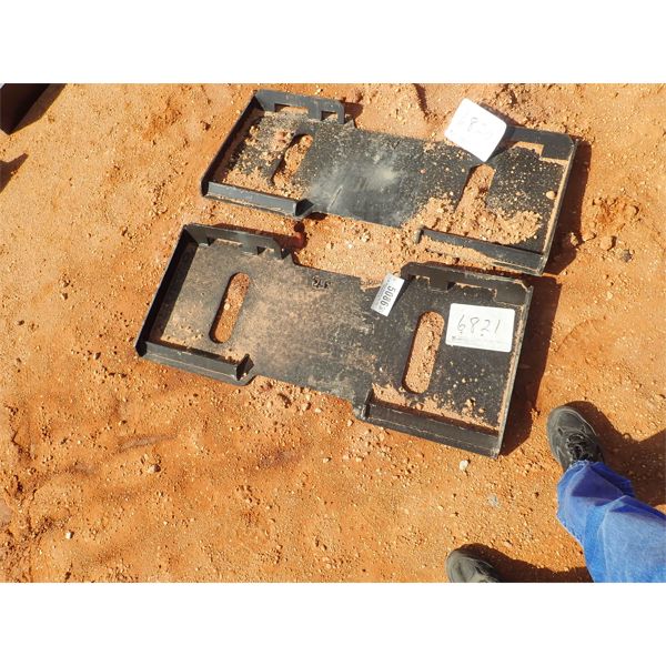 Weld on attach plate, fits skid steer loader