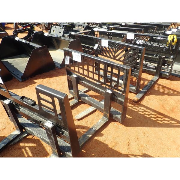 Fork attachment, fits skid steer loader