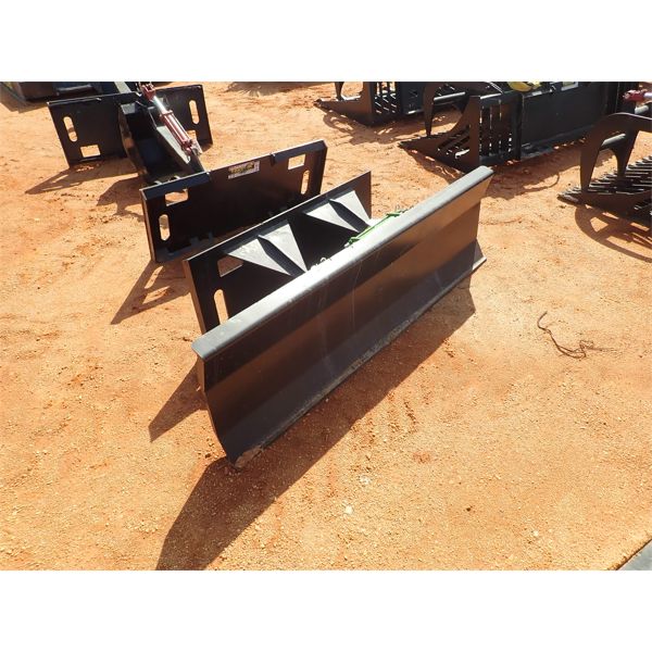 Dozer blade, hyd, fits skid steer loader
