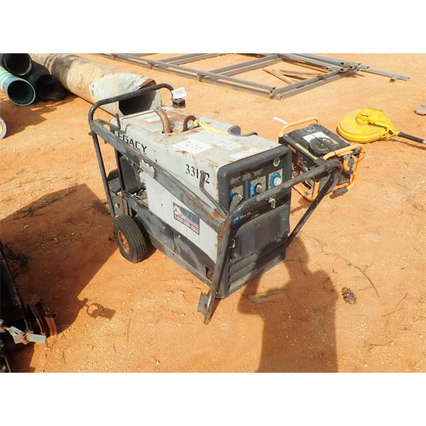 MILLER BOBCAT 250 lp gas