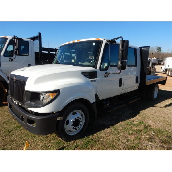 2013 INTERNATIONAL TERRASTAR Flatbed Truck