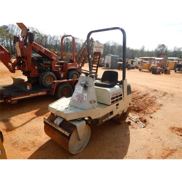 INGERSOLL RAND DD-108 Roller