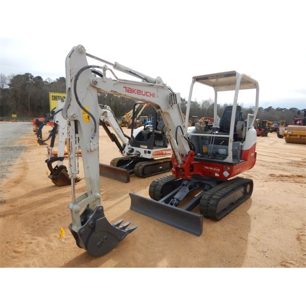 2016 TAKEUCHI TB230 Excavator - Mini
