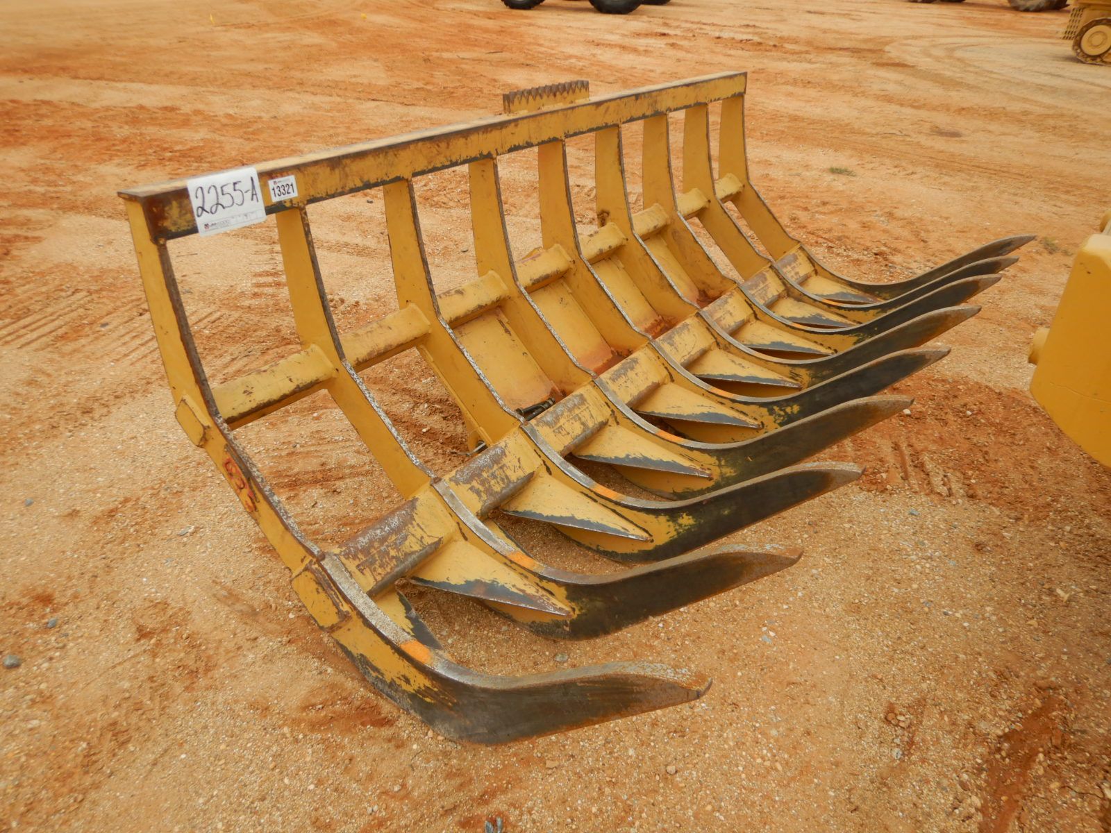 SOLESBEE'S STACKING RAKE Rake Attachment