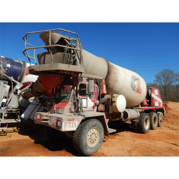 2004 OSHKOSH S SERIES Concrete Mixer / Pump Truck