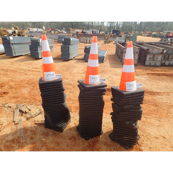 (25) Safety cones