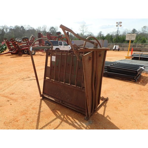 Livestock catch gate