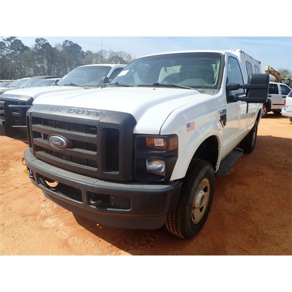 2009 FORD F250 XL Pickup Truck