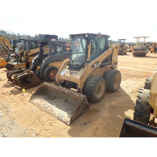 2008 CAT 236B Skid Steer Loader - Wheel