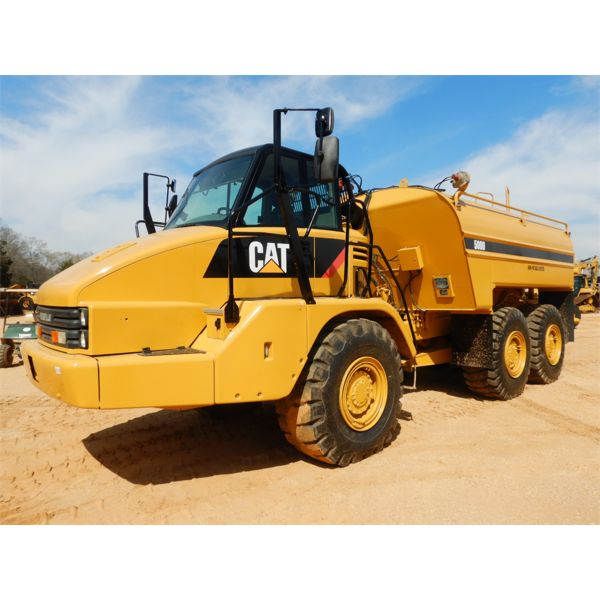 2008 CAT 725 Water Wagon