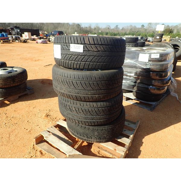 (4) 305/35R24 tires & chrome rims