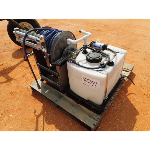 25 gallon tank with shurflo pump, reel & hose