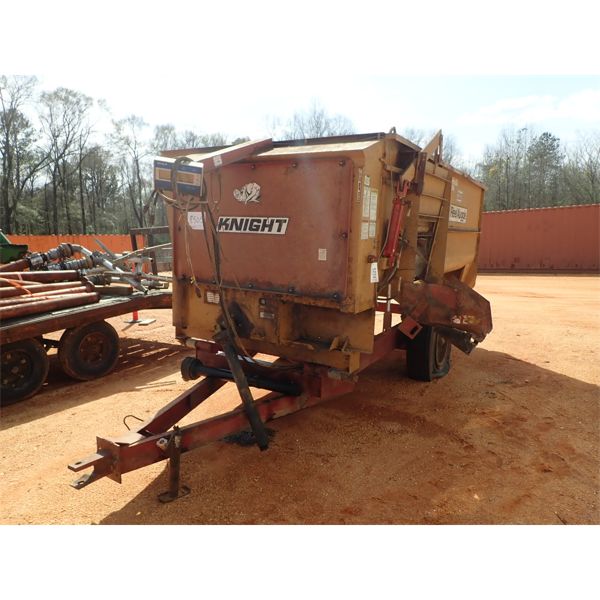 KNIGHT 3300  wagon, auger