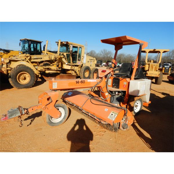 2011 LAY MOR 8HC Broom