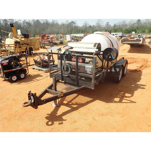 Hot water pressure washer w/525 gallon tank, mtd on t/a trailer