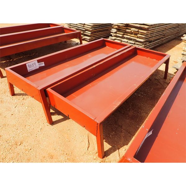 (2) 90" metal feed bunk