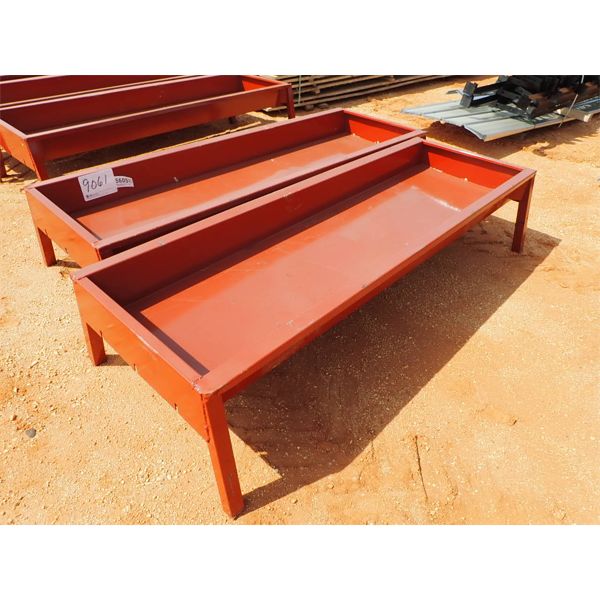90" Metal feed bunk