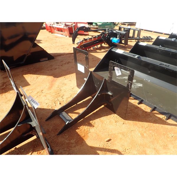 Stump bucket, fits skid steer loader