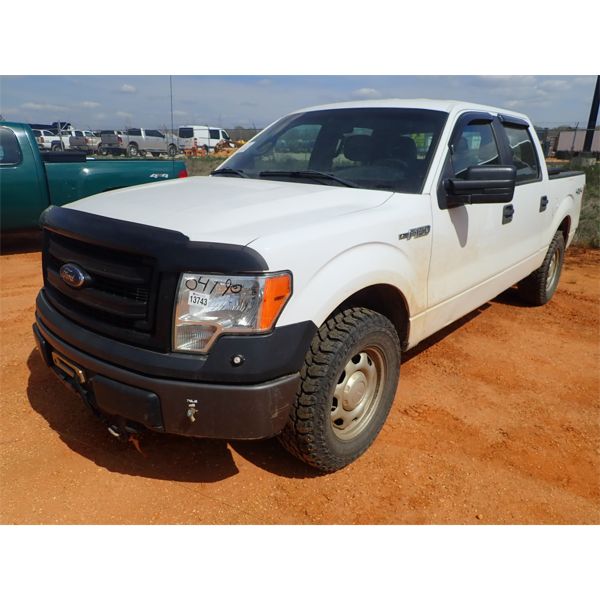 2014 FORD F150 XL Pickup Truck