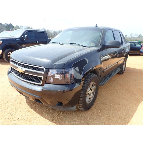 2007 CHEVROLET AVALANCHE LS Pickup Truck