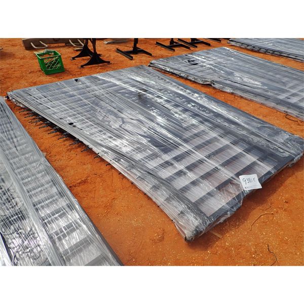 GREATBEAR  20' wrought iron gate w/deer scene 