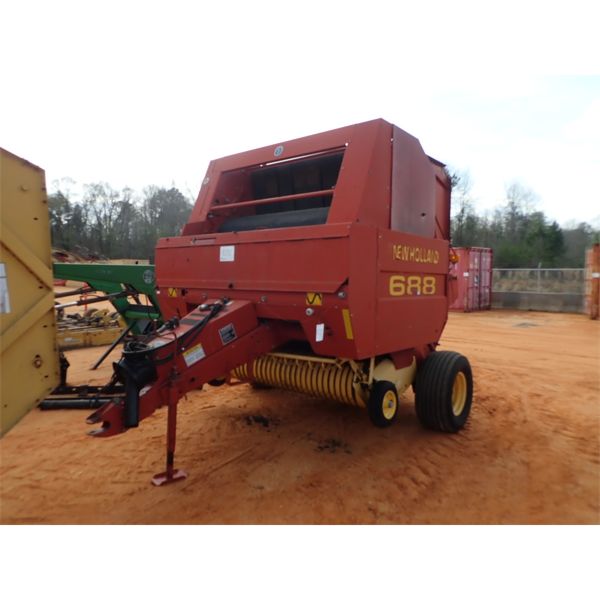 NEW HOLLAND 688RD Baler