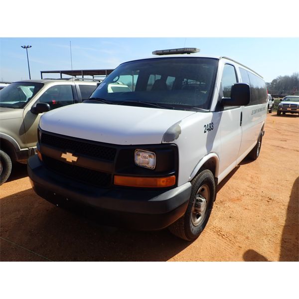 2008 CHEVROLET EXPRESS Passenger Van