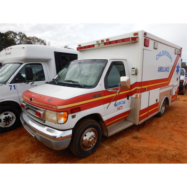2001 FORD E350 Emergency Vehicle