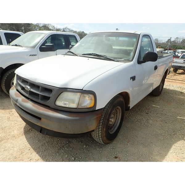 1998 FORD F150 Pickup Truck