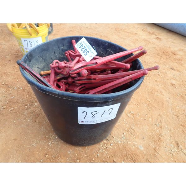 (1) bucket chain binder