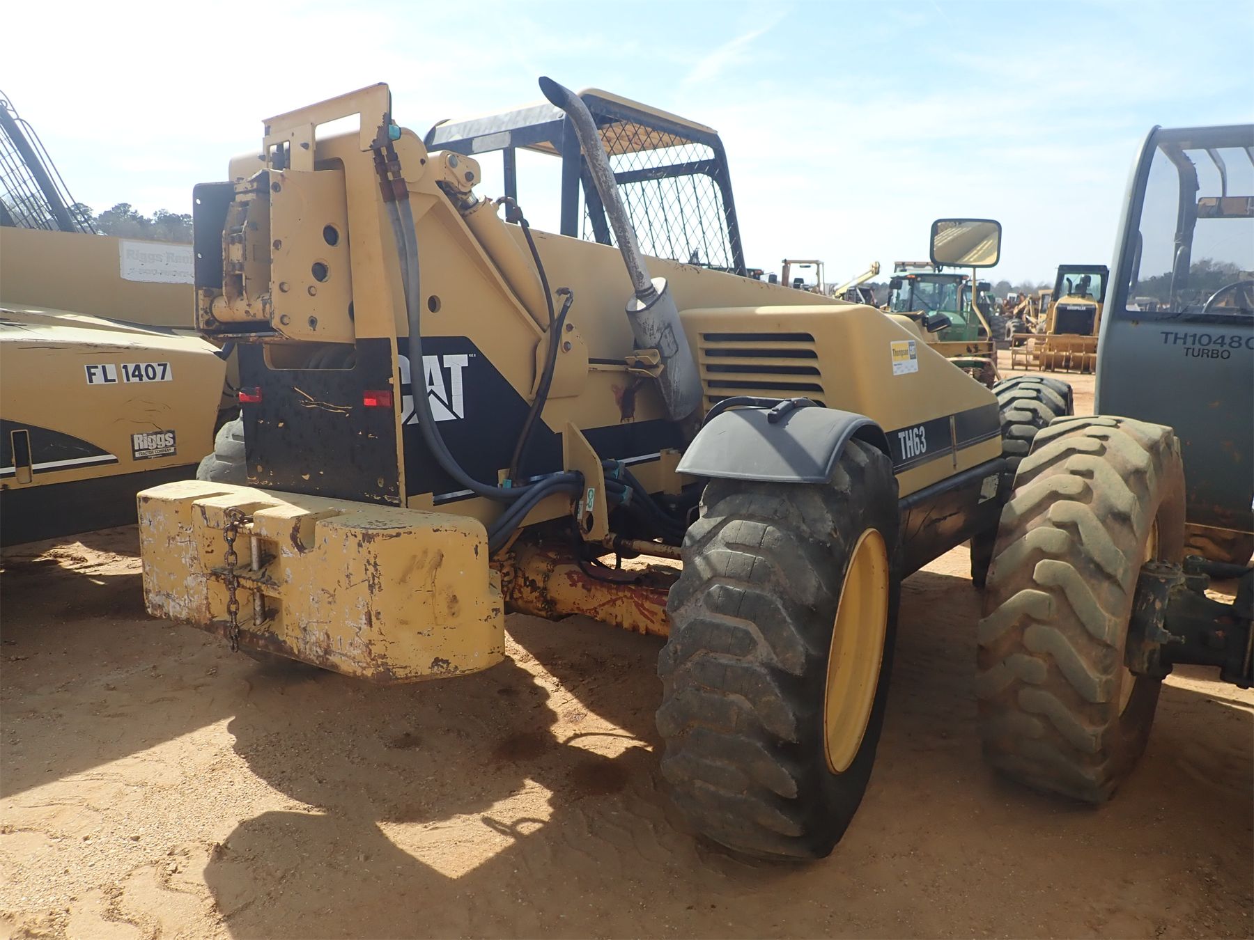1994 CAT TH63 Forklift - Telehandler