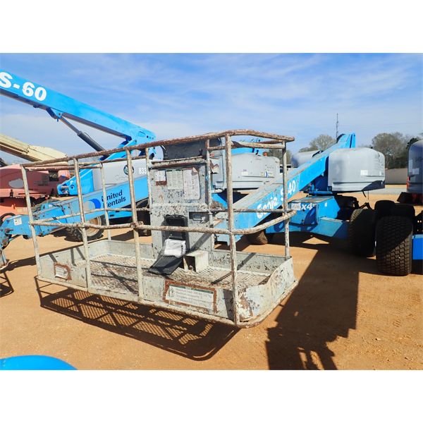 2006 GENIE S-40 Main Lift