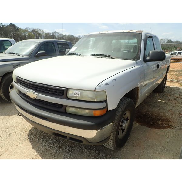 2002 CHEVROLET 1500 Pickup Truck