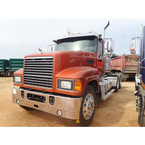 2014 MACK CHU613 Day Cab Truck