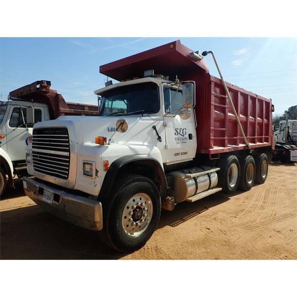 1994 FORD L9000 Dump Truck