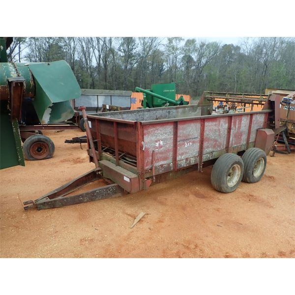 INTERNATIONAL 275 Sprayer / Spreader