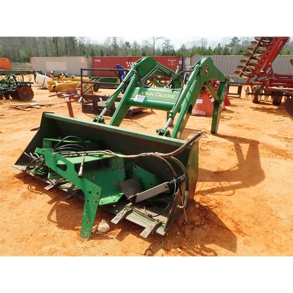 JOHN DEERE 740 front loader attach