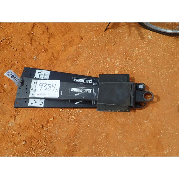 TAILGUNNER   (3) skeet throwing platforms