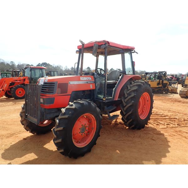 KUBOTA M9000 Farm Tractor J.M. Wood Auction Company, Inc.