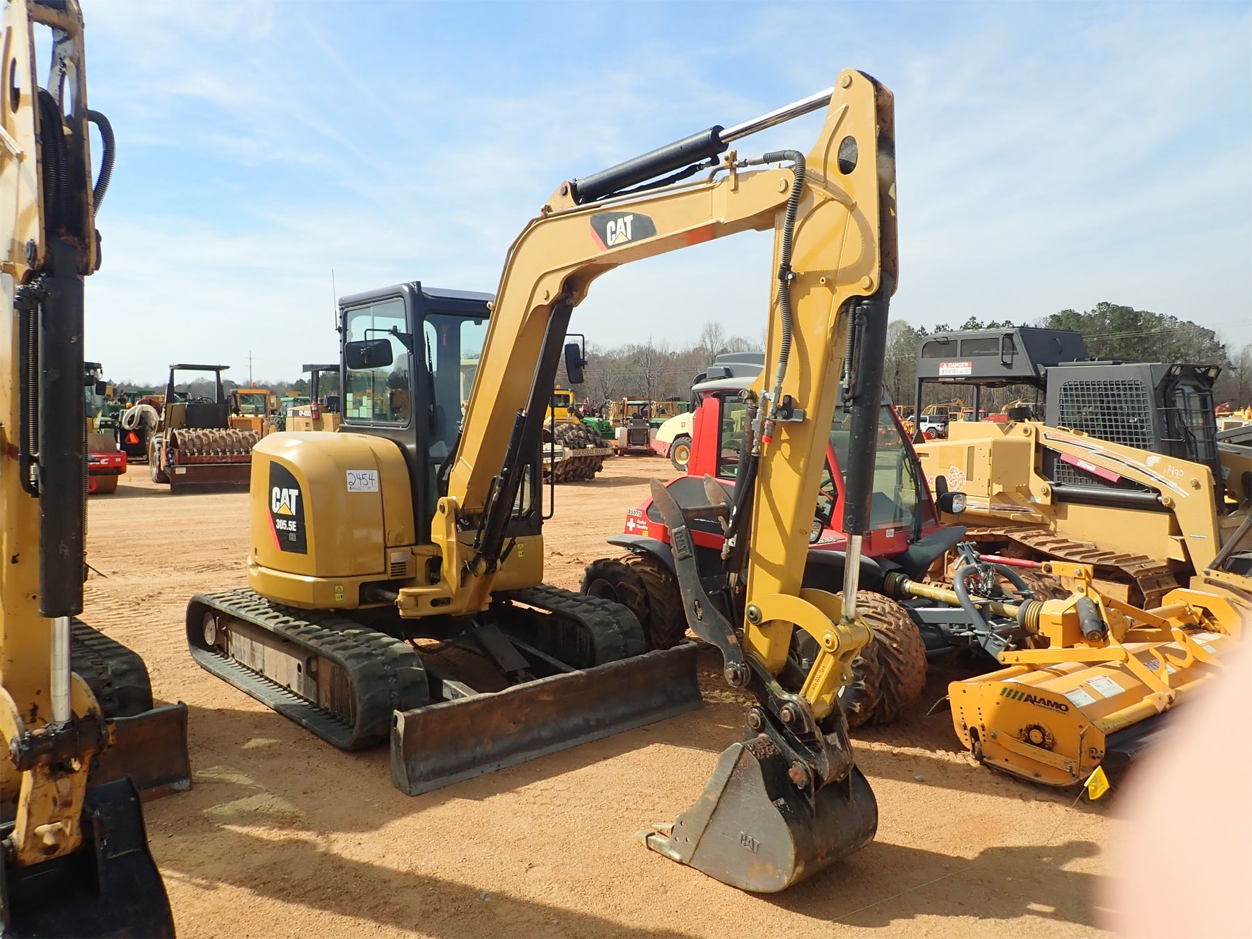 2014 CAT 305.5E CR Excavator Mini J.M. Wood Auction Company, Inc.