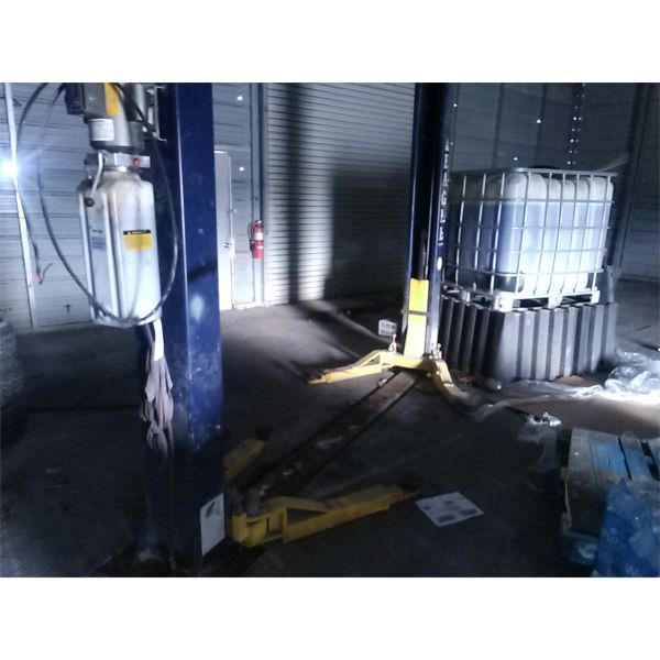 EAGLE EQUIPMENT MIP-9F AUTOMOTIVE LIFT