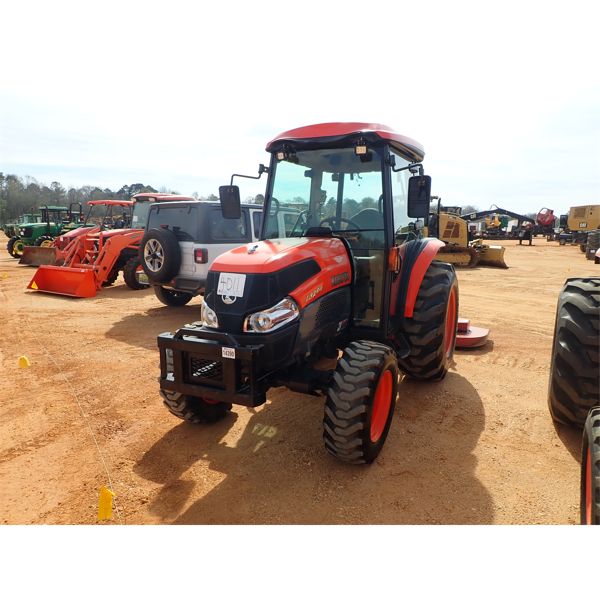 KUBOTA L3240 Farm Tractor