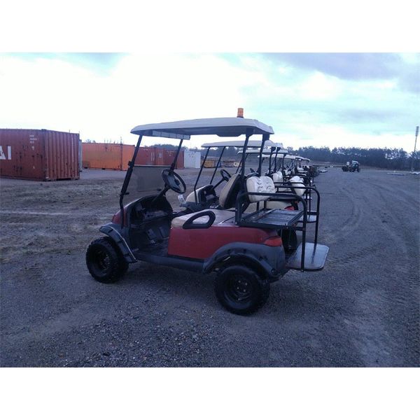 CLUB CAR GOLF CART