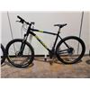 Image 1 : BLACK ROCKY MOUNTAIN 27 - SPEED FRONT SUSPENSION MOUNTAIN BIKE WITH FULL DISC BRAKES