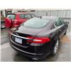 Image 3 : 2013 JAGUAR XF, 4DR SEDAN, RED, VIN # SAJXJ0EF9D8U07297