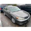 Image 2 : 2002 TOYOTA CAMRY XLE, 4DR SEDAN, GREY, VIN # JTDBE30K920078230