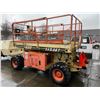 Image 2 : JLG SCISSOR LIFT, MODEL 25RT5, SER # 0200066440, GAS/PROPANE, MAX HEIGHT 25FT, MAX CAPACITY 750LBS